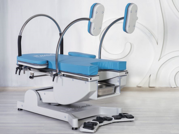 DELIVERY TABLE, Medical Equipment, Delivery Beds and GYN chairs